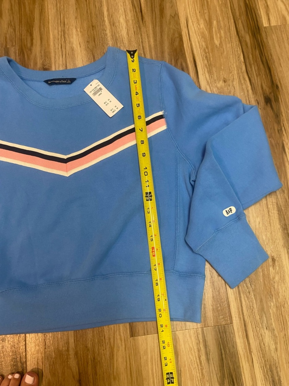 ABERCROMBIE & FITCH NWT CHEVRON STRIPE RETRO SWEATHIRT CREWNECK BLUE SZ LARGE - Picture 8 of 12
